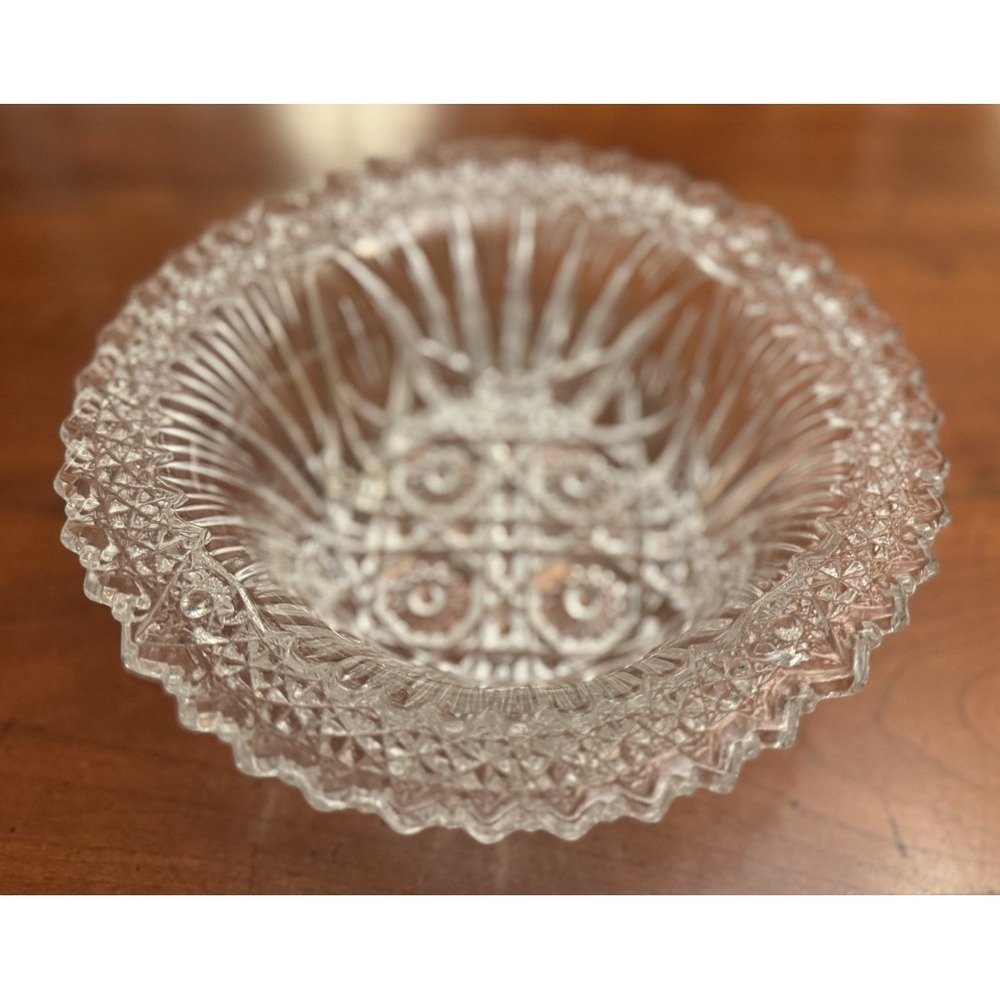 Vtg Clear Cut Crystal Bowl Ornate Sawtooth Rim Diamond Geometric Pressed Glass